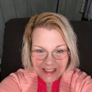 Meet your Posher, Joyanne